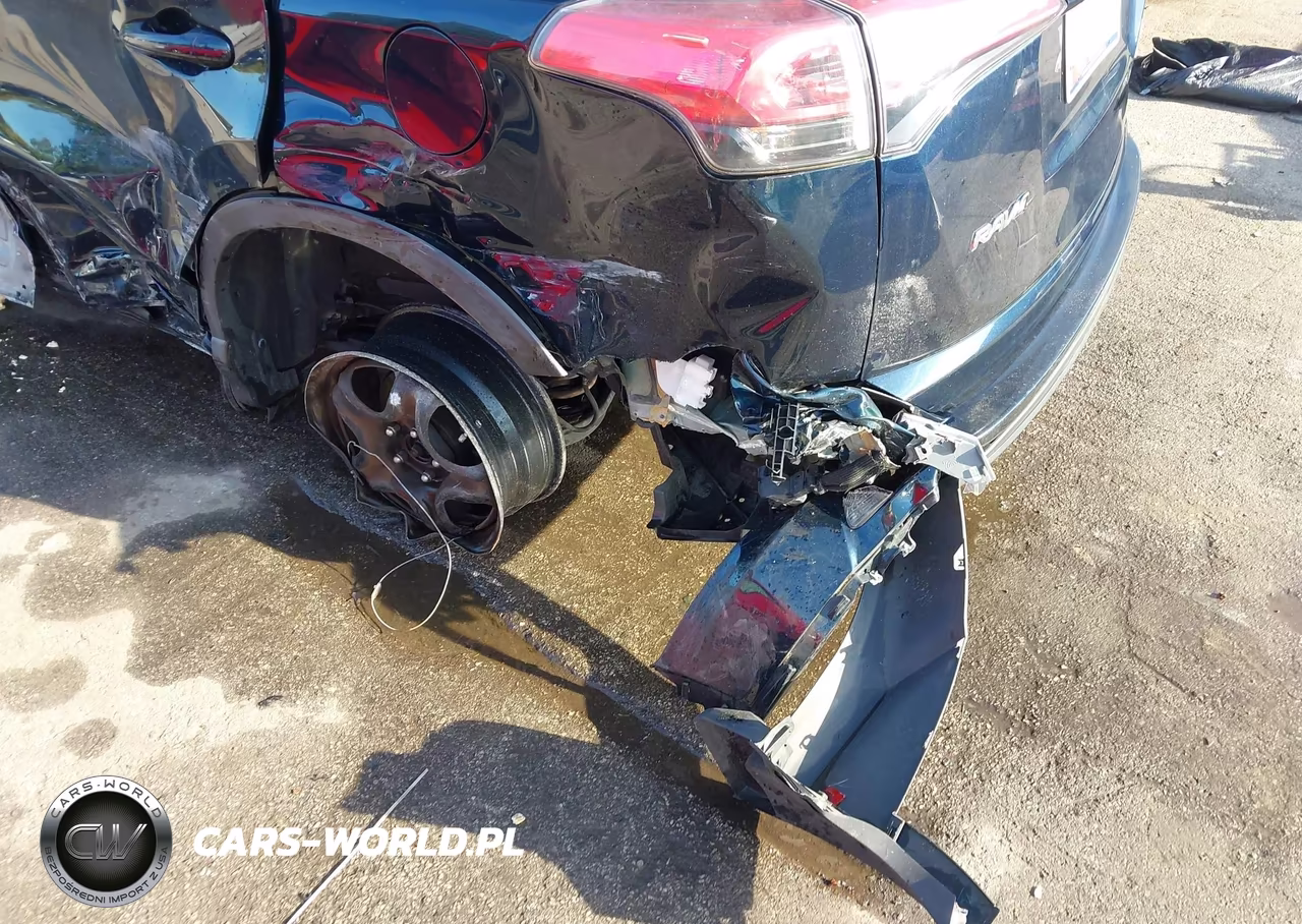 2018 Toyota Rav4 Le VIN:JTMBFREV0JJ235042 - 18