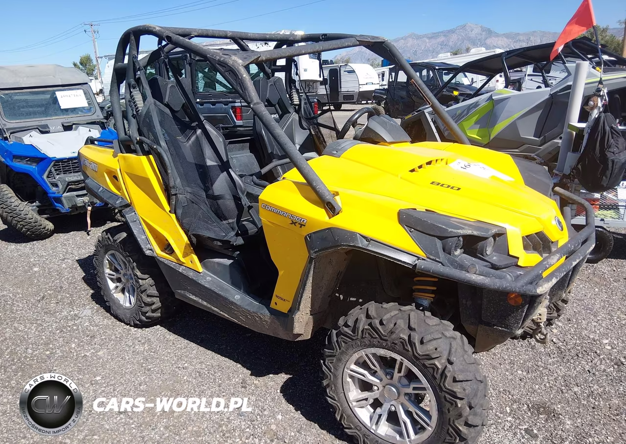 2014 Can-Am Commander 800R Xt VIN:3JBKKCN17EJ000754 - 1