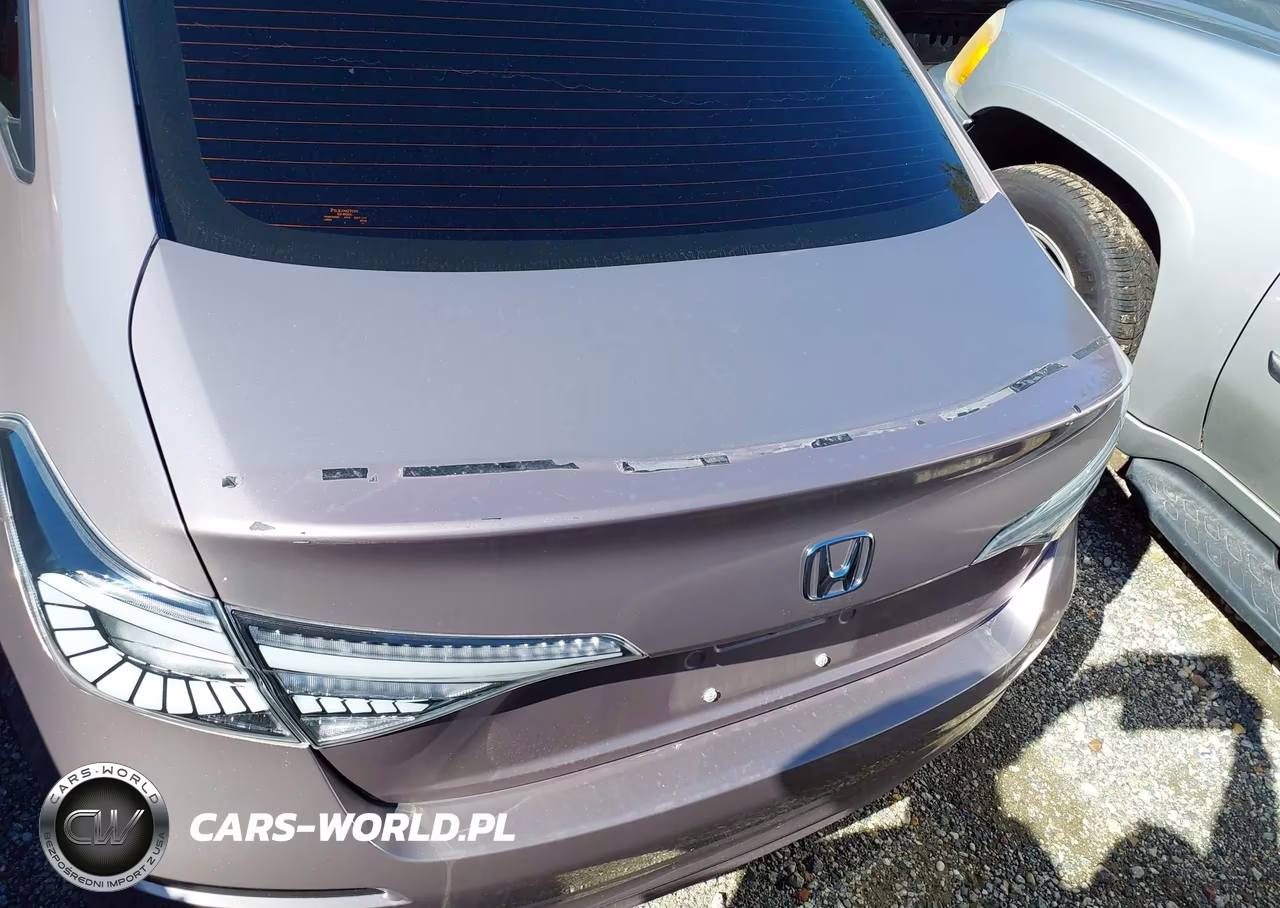 2025 Honda Civic Sport VIN:2HGFE2F52SH536717 - 18