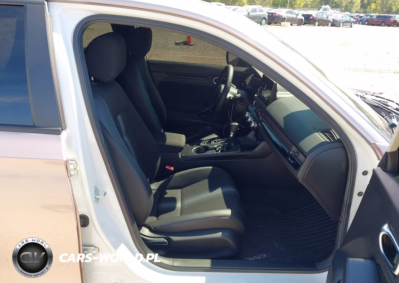 2025 Honda Civic Sport VIN:2HGFE2F52SH536717 - 5