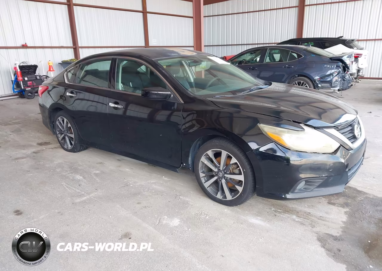 2016 Nissan Altima 2.5 Sr – zdjęcie 1 z 11