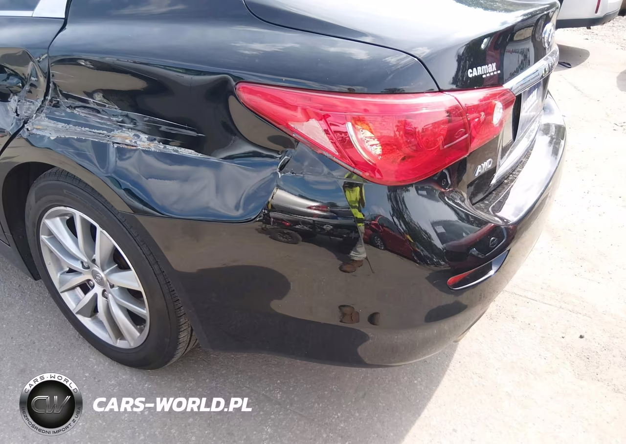 2015 Infiniti Q50 Premium VIN:JN1BV7AR9FM401132 - 12