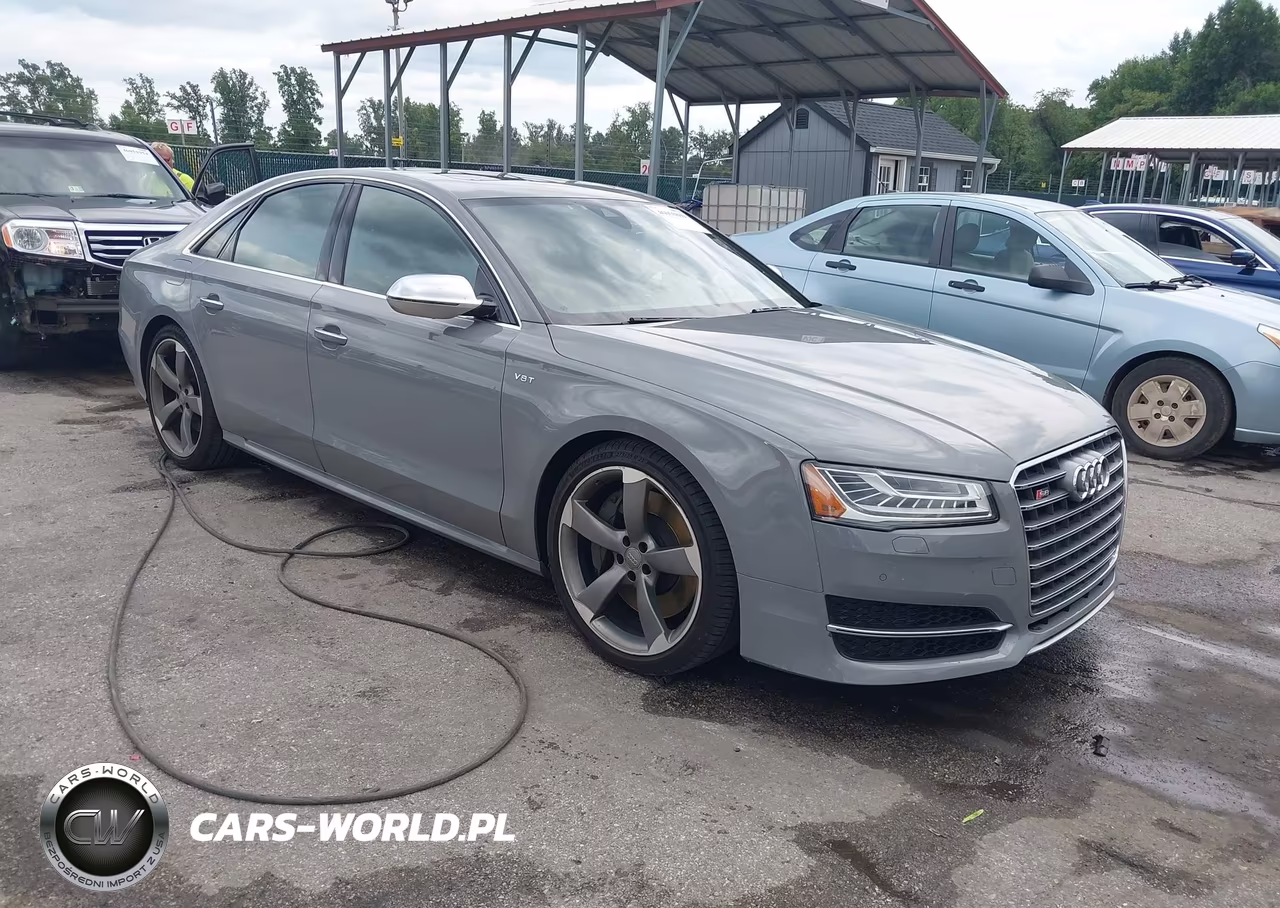 2015 Audi S8 4.0T – zdjęcie 1 z 20