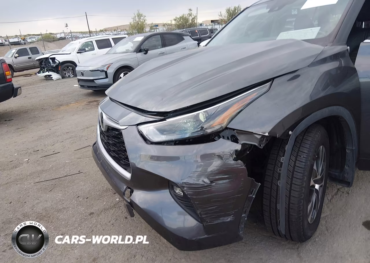 2022 Toyota Highlander Xle VIN:5TDGZRBH2NS220613 - 6