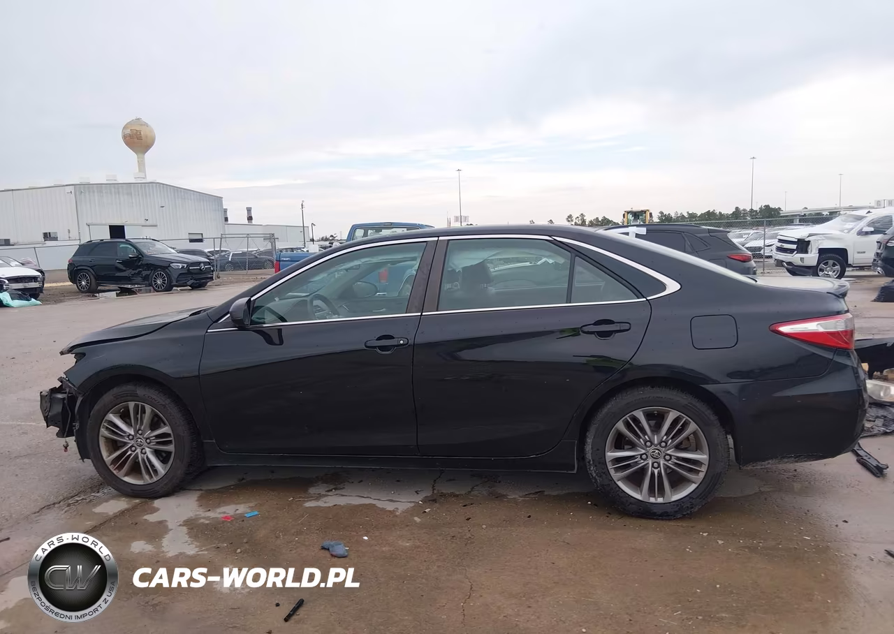 2015 Toyota Camry Se VIN:4T1BF1FK4FU109595 - 15