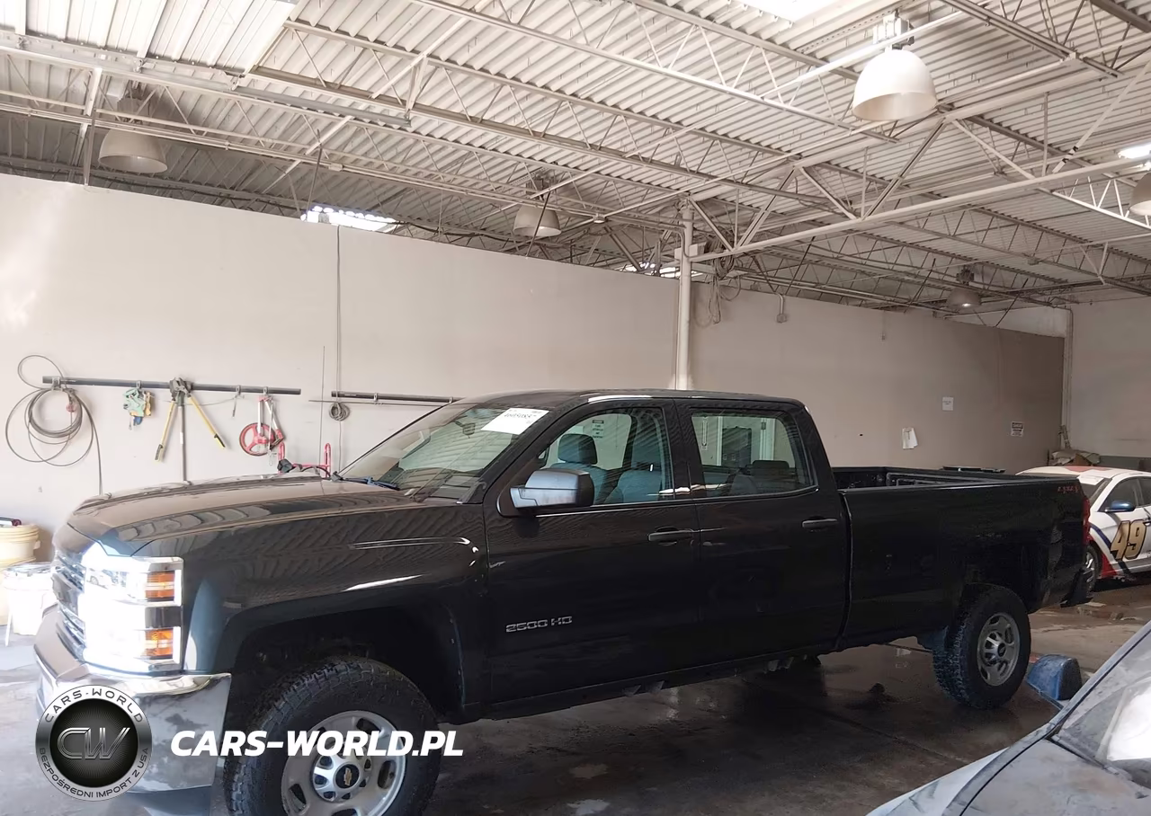 2018 Chevrolet Silverado 2500Hd Wt VIN:1GC1KUEG2JF258711 - 19