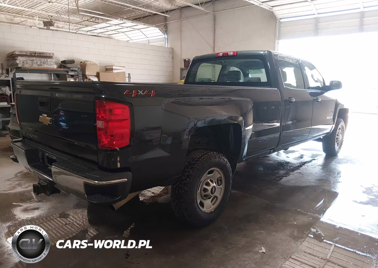 2018 Chevrolet Silverado 2500Hd Wt VIN:1GC1KUEG2JF258711 - 4