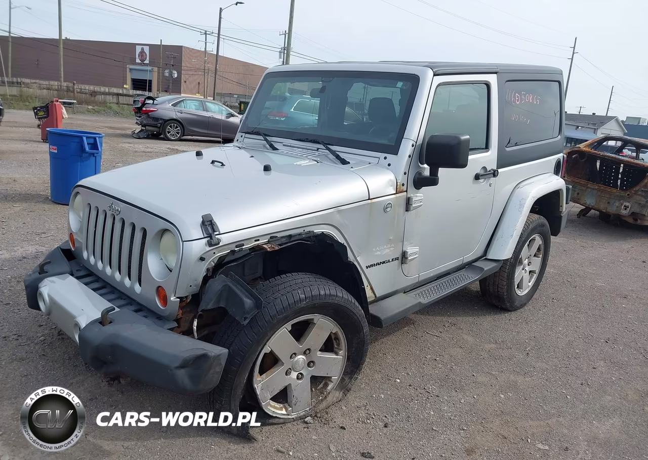 2011 Jeep Wrangler Sahara VIN:1J4AA5D1XBL585814 - 2