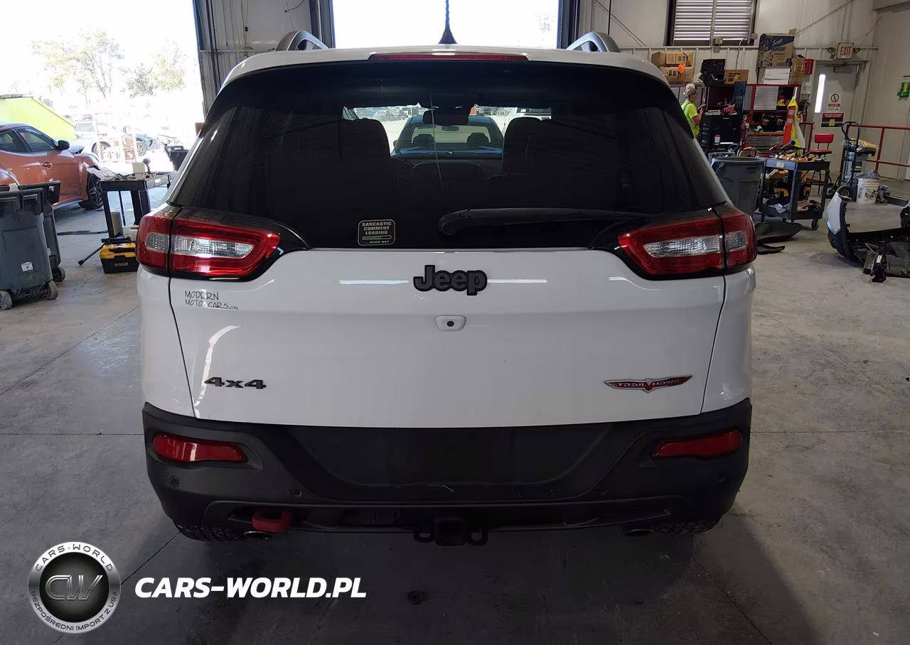2016 Jeep Cherokee Trailhawk VIN:1C4PJMBS8GW220138 - 17