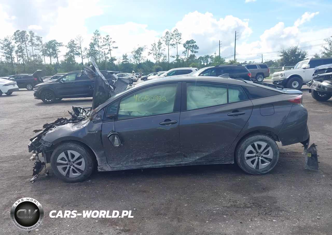 2017 Toyota Prius Two VIN:JTDKBRFU2H3574174 - 14