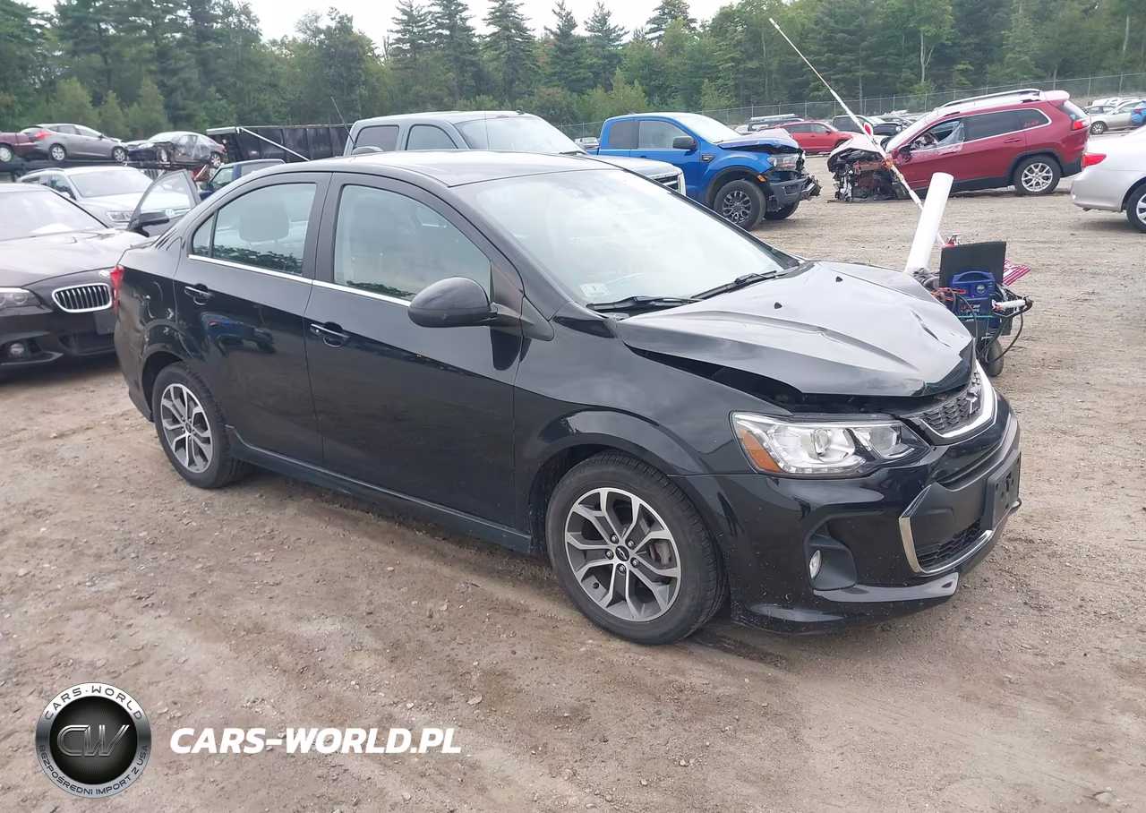 2020 Chevrolet Sonic Fwd Lt VIN:1G1JD5SB2L4107545 - 1