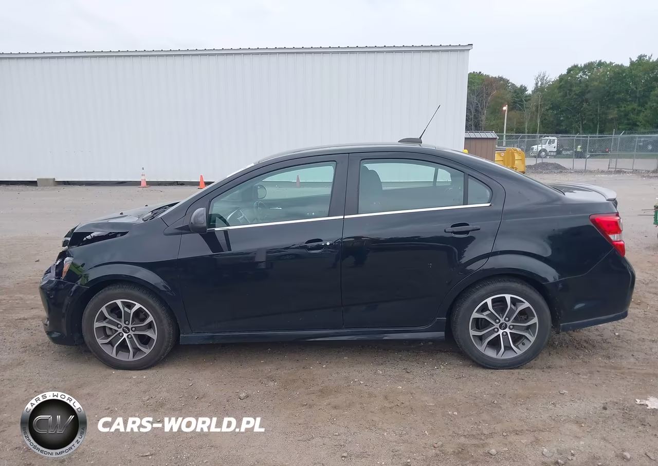 2020 Chevrolet Sonic Fwd Lt VIN:1G1JD5SB2L4107545 - 14