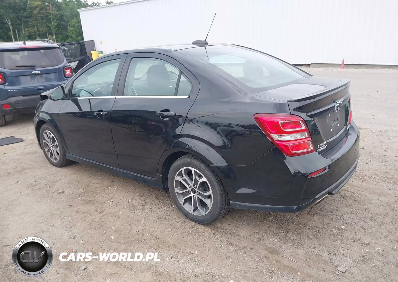 2020 Chevrolet Sonic Fwd Lt VIN:1G1JD5SB2L4107545 - 3