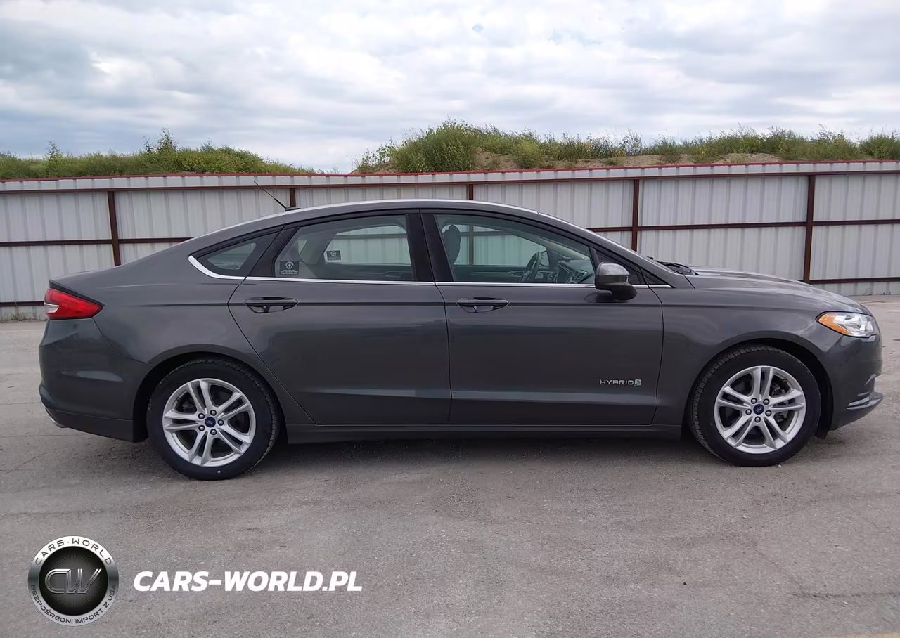 2018 Ford Fusion Hybrid S VIN:3FA6P0UU3JR235969 - 14