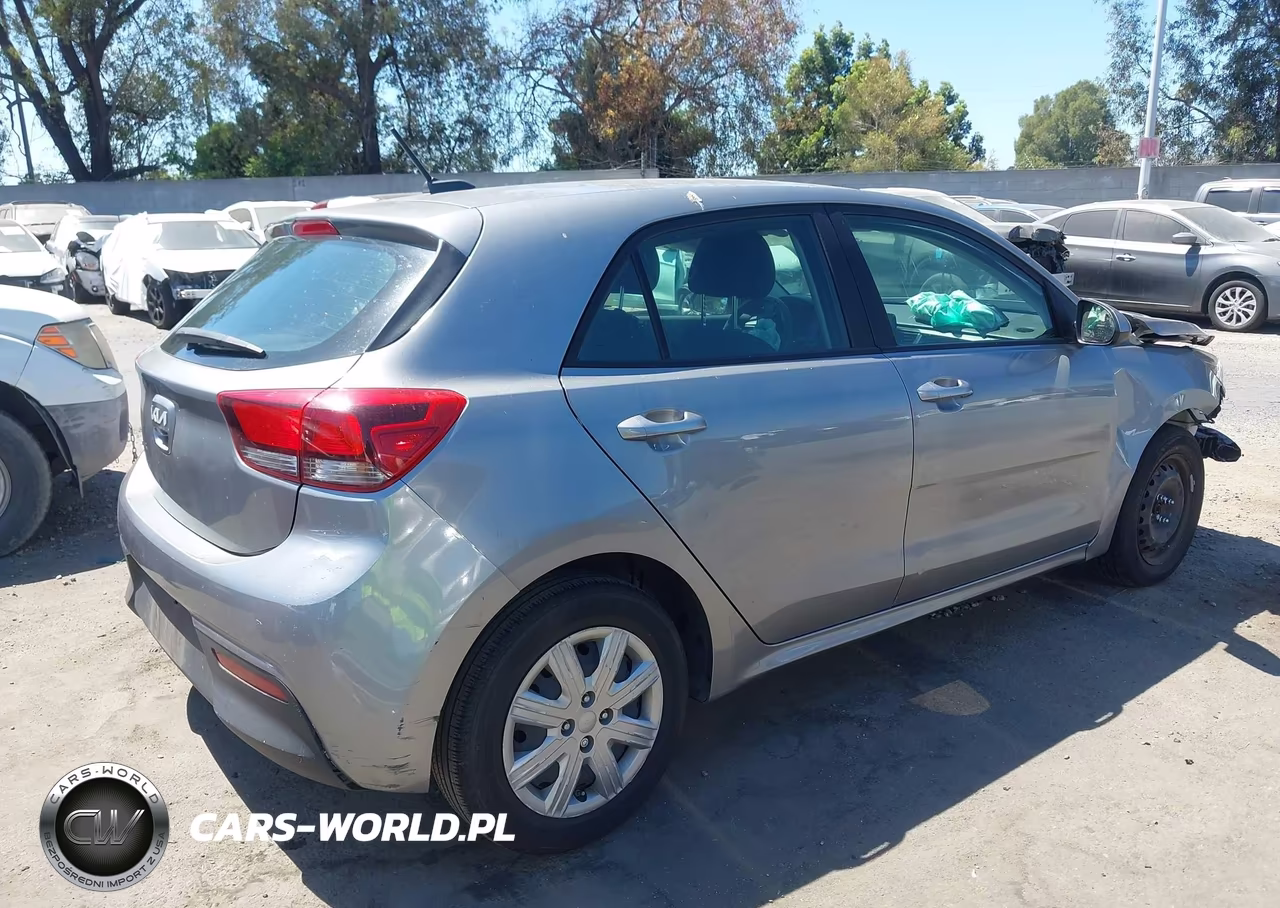 2022 Kia Rio 5-Door S VIN:3KPA25AD3NE470017 - 4