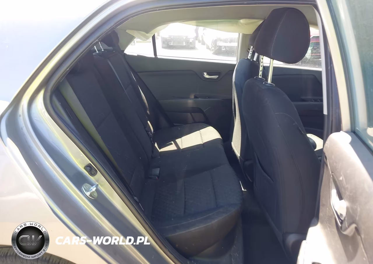 2022 Kia Rio 5-Door S VIN:3KPA25AD3NE470017 - 8