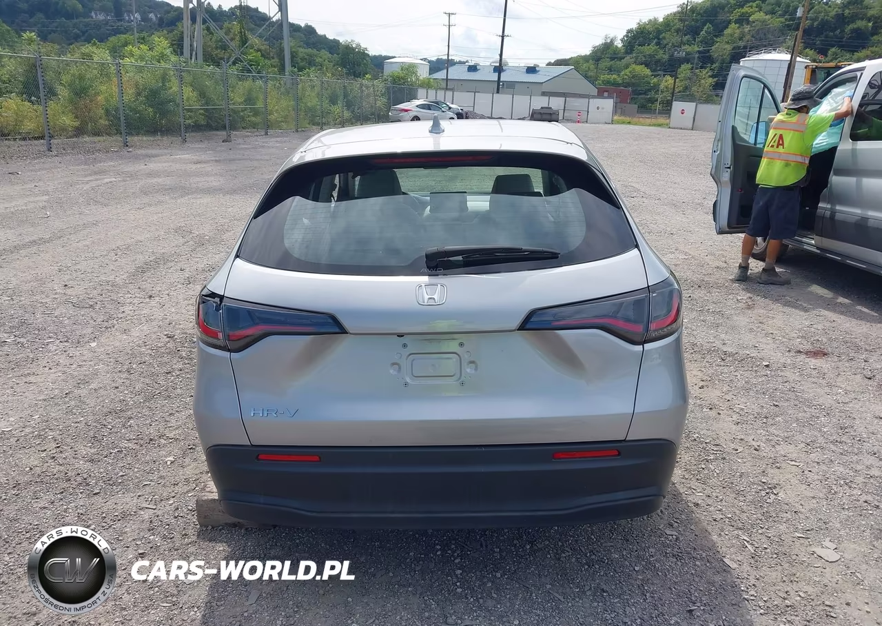 2025 Honda Hr-V Awd Lx VIN:3CZRZ2H39SM769999 - 17