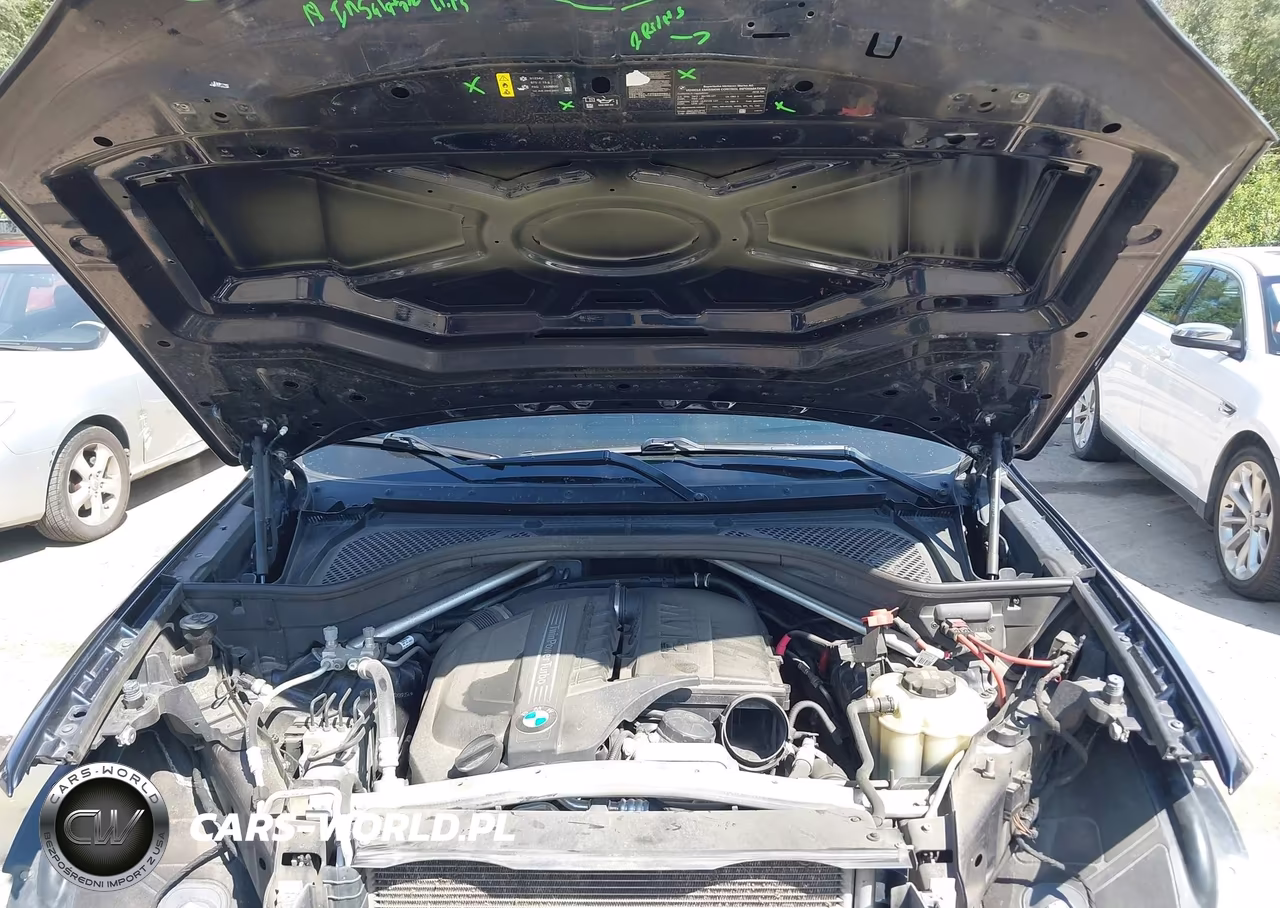 2018 BMW X5 xDrive35I VIN:5UXKR0C52J0X89354 - 10