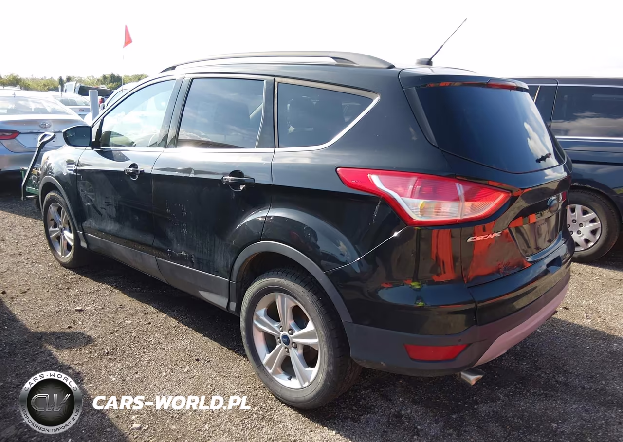2015 Ford Escape Se VIN:1FMCU0G97FUB75431 - 3