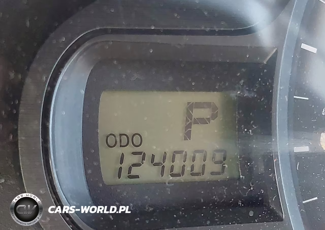 2011 Toyota Sienna Le V6 VIN:5TDKK3DC1BS118390 - 15
