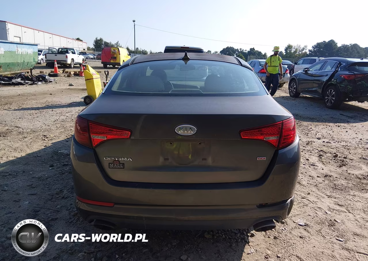 2011 Kia Optima Lx VIN:KNAGM4A7XB5182556 - 17