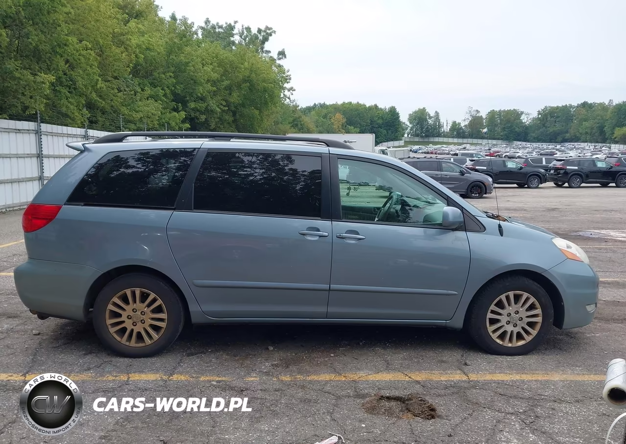 2010 Toyota Sienna Xle VIN:5TDYK4CC1AS292976 - 13