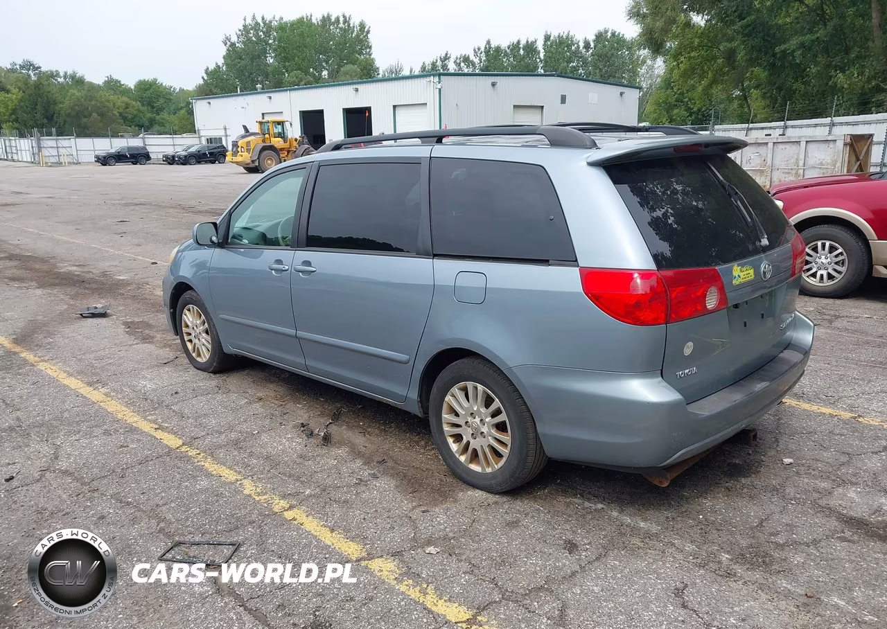 2010 Toyota Sienna Xle VIN:5TDYK4CC1AS292976 - 3
