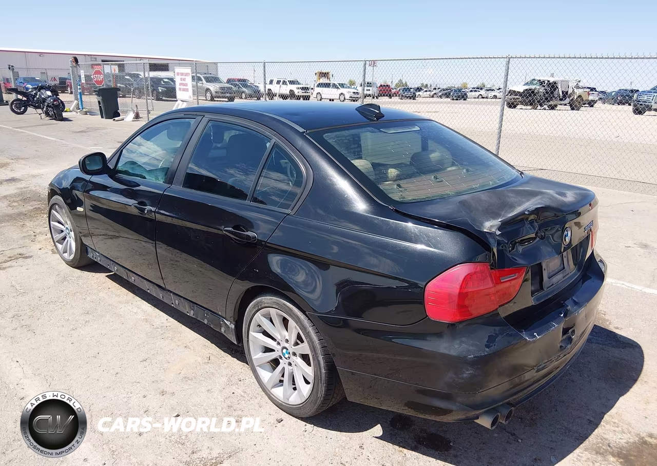 2011 BMW 328I VIN:WBAPH5G55BNM83414 - 3