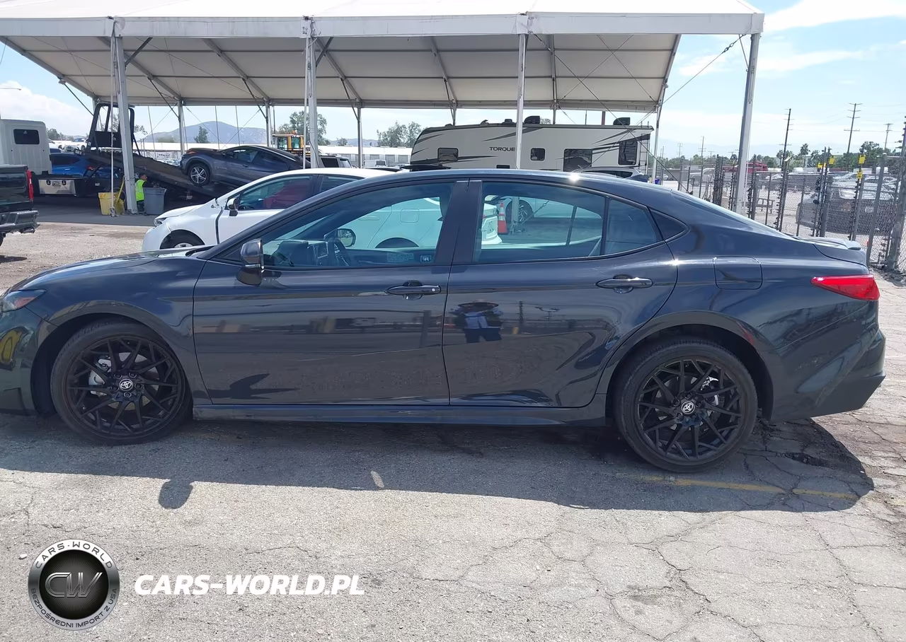 2026 Toyota Camry Se VIN:4T1DAACKXTU236701 - 15