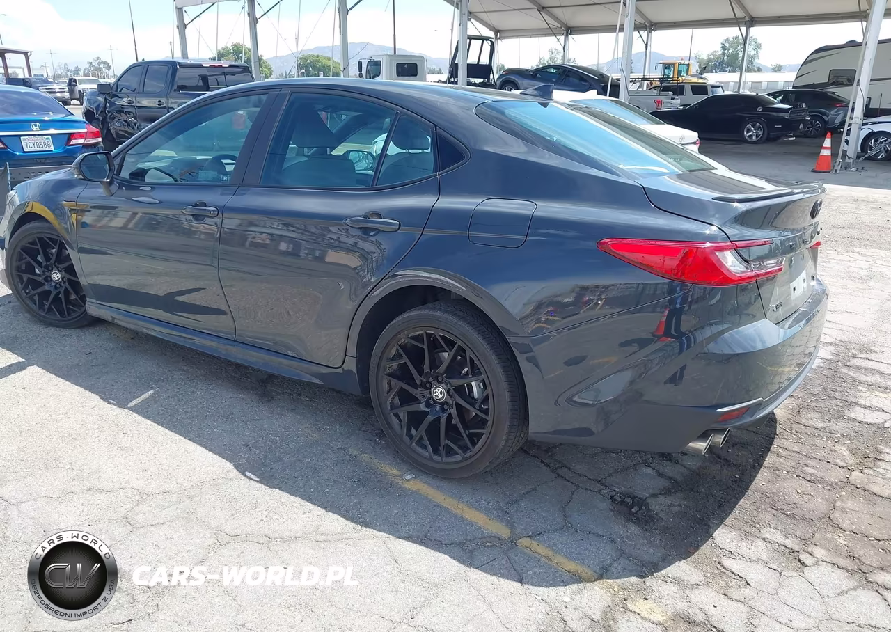2026 Toyota Camry Se VIN:4T1DAACKXTU236701 - 3