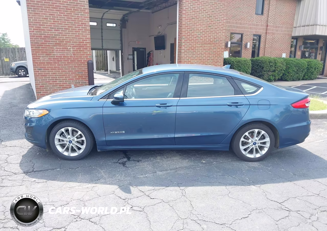 2019 Ford Fusion Hybrid Se VIN:3FA6P0LU5KR149517 - 17
