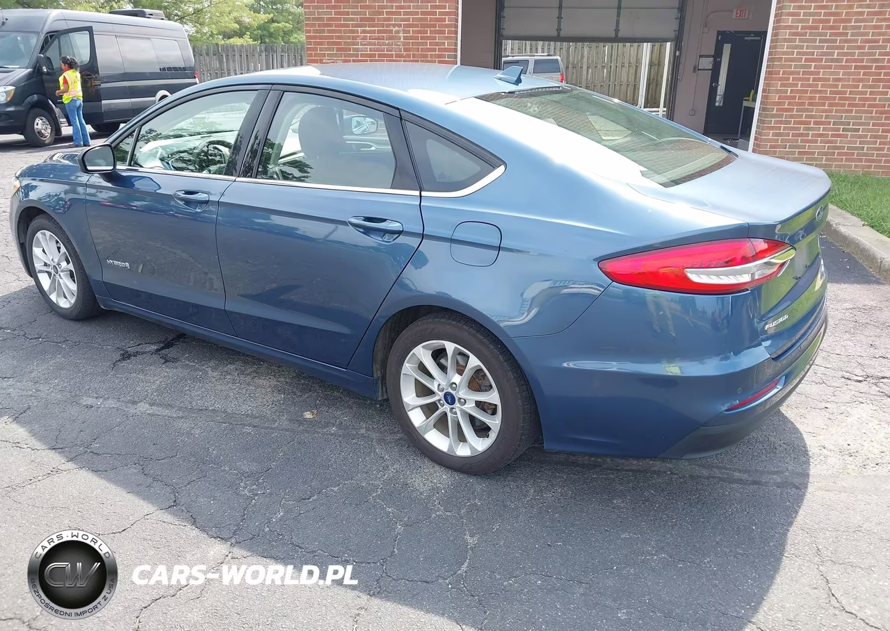 2019 Ford Fusion Hybrid Se VIN:3FA6P0LU5KR149517 - 3