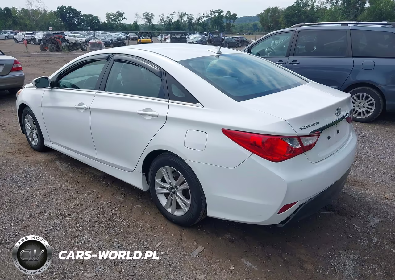 2014 Hyundai Sonata Gls VIN:5NPEB4AC6EH857448 - 3