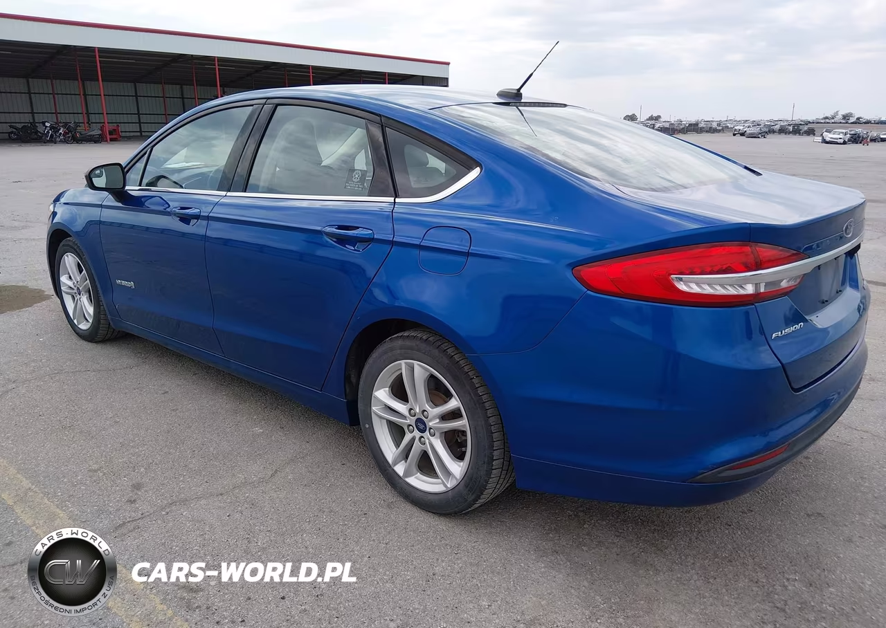 2018 Ford Fusion Hybrid S VIN:3FA6P0UU7JR282101 - 3