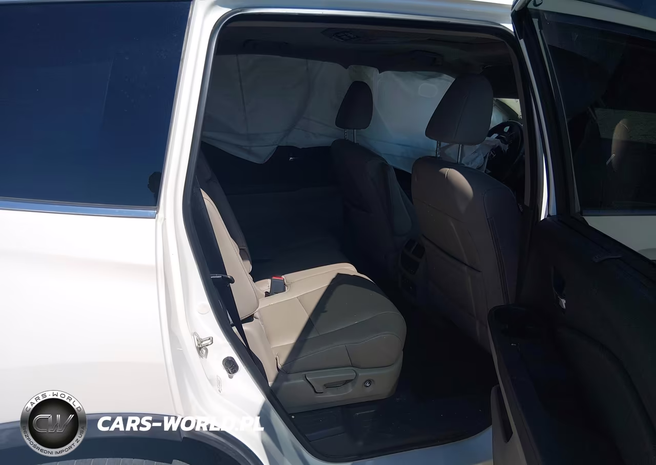 2016 Honda Pilot Touring VIN:5FNYF5H93GB038545 - 8