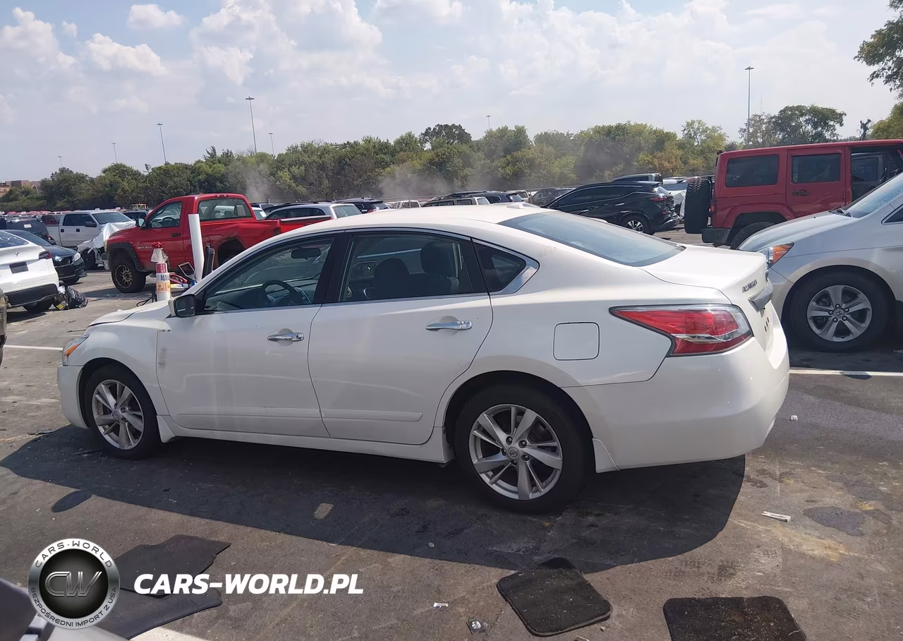 2015 Nissan Altima 2.5 Sv VIN:1N4AL3APXFC161557 - 14