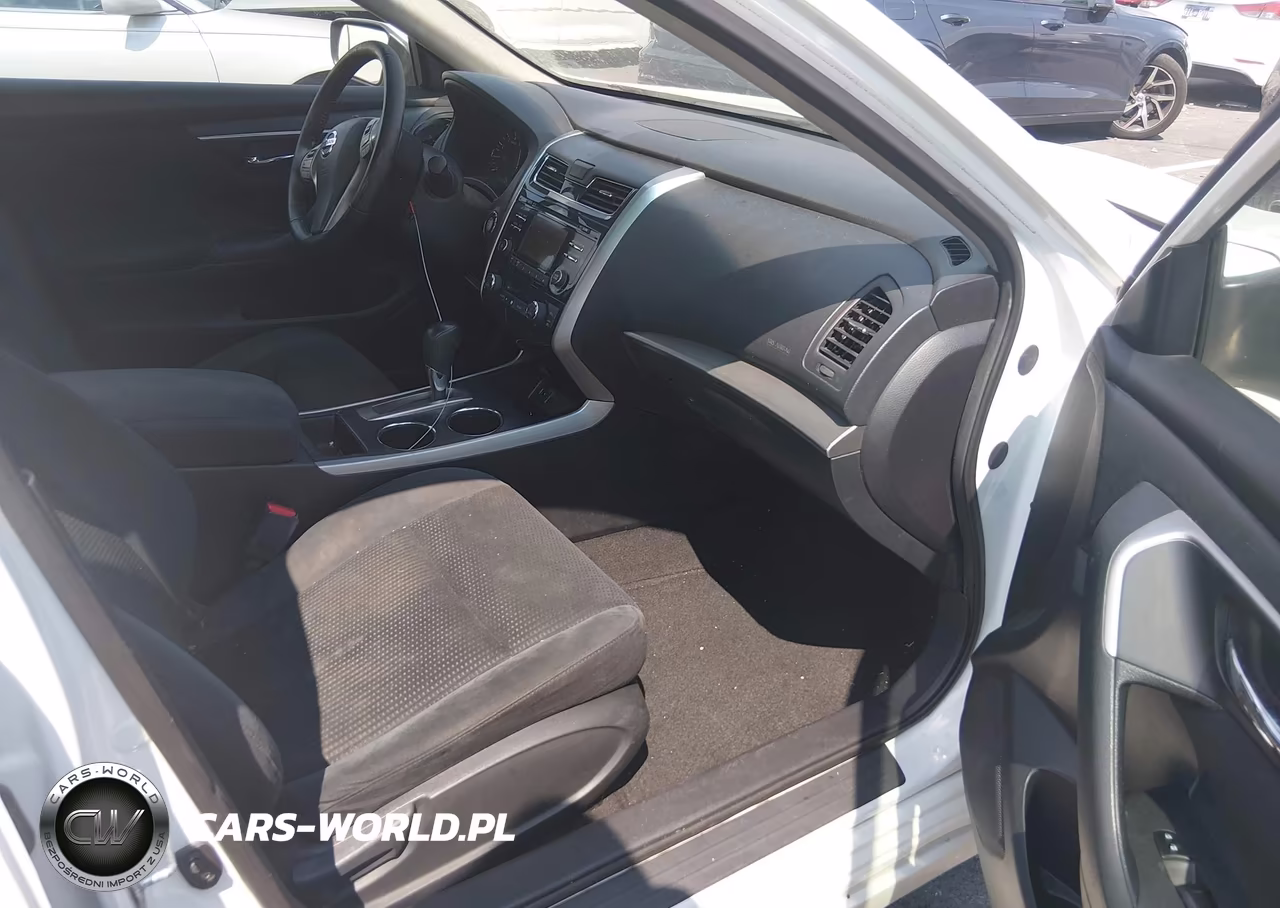 2015 Nissan Altima 2.5 Sv VIN:1N4AL3APXFC161557 - 5