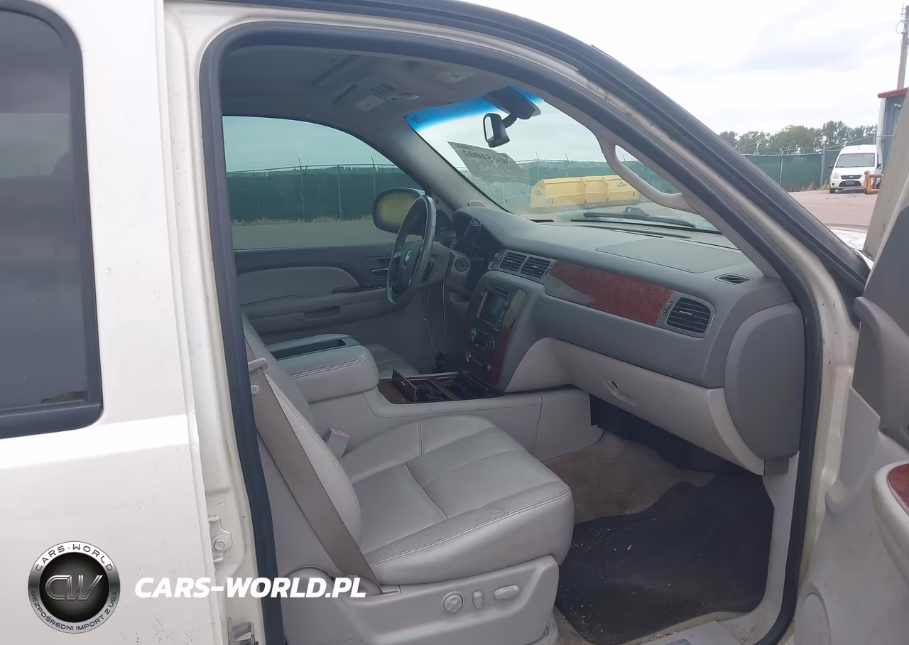 2008 Chevrolet Tahoe Ltz VIN:1GNFK13068R193999 - 5
