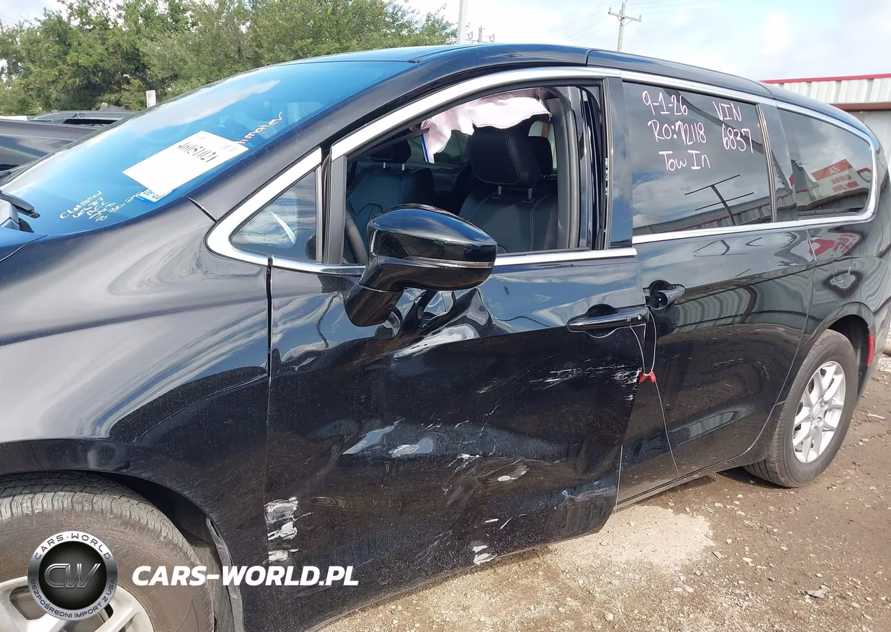 2027 Chrysler Pacifica VIN:2C4RC1BG1VR576837 - 6
