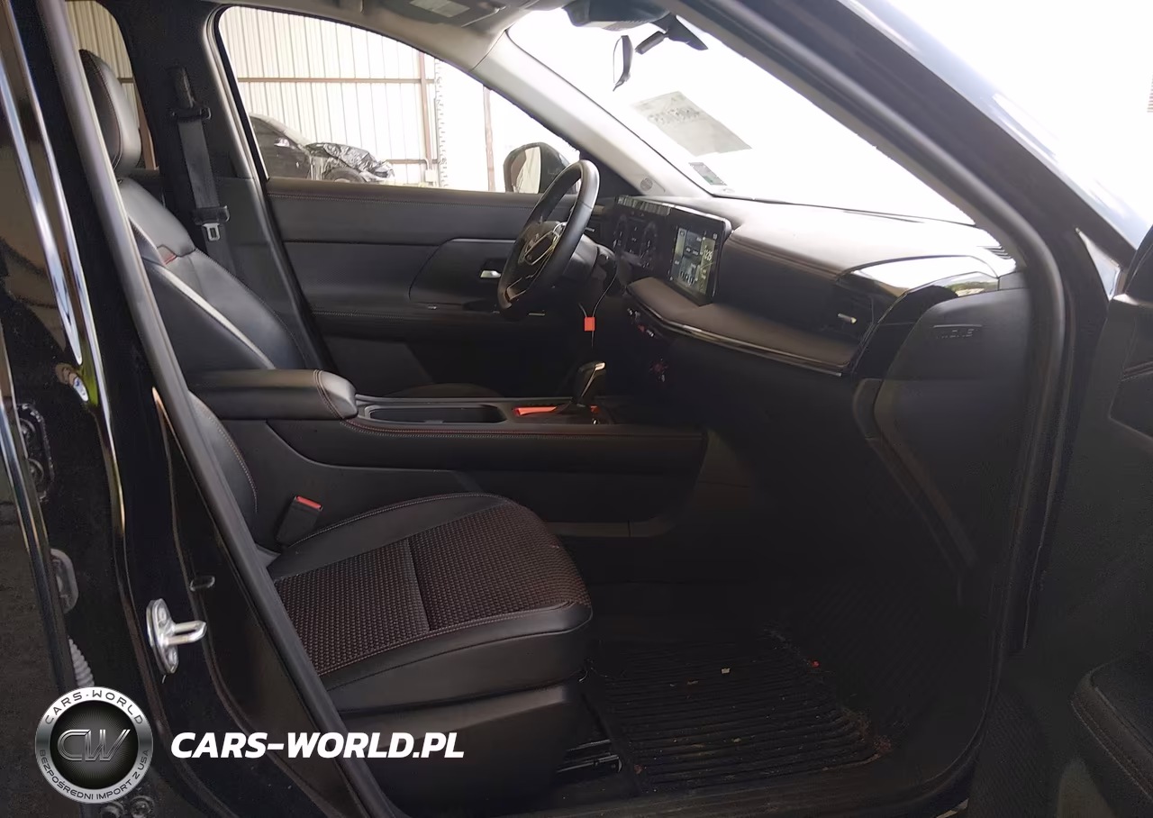 2025 Nissan Kicks Sr Intelligent Awd VIN:3N8AP6DB8SL342773 - 5