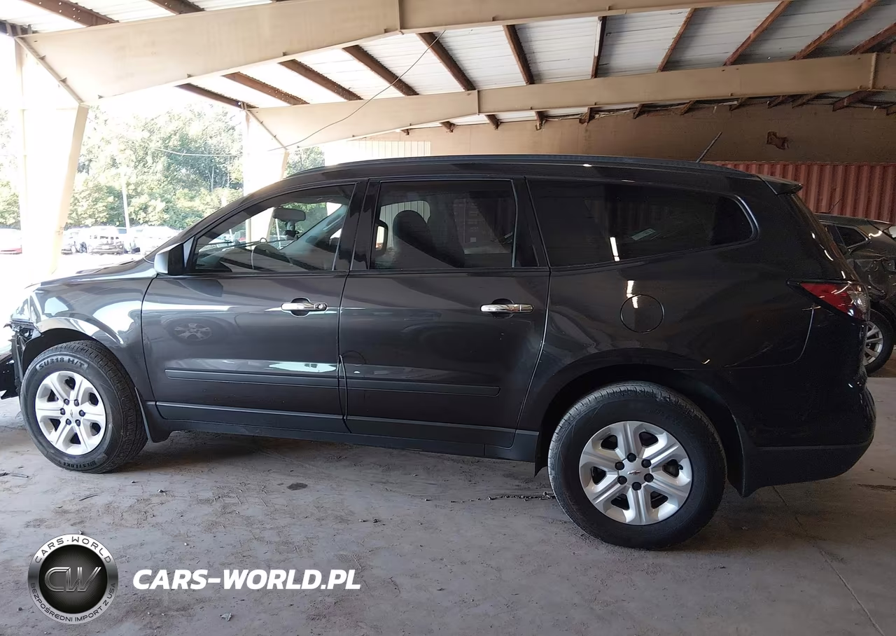 2015 Chevrolet Traverse Ls VIN:1GNKRFKD5FJ104737 - 14