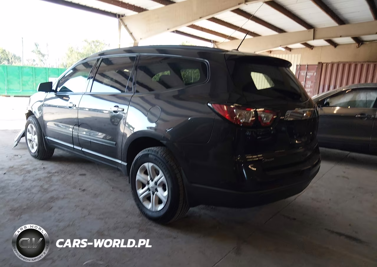 2015 Chevrolet Traverse Ls VIN:1GNKRFKD5FJ104737 - 3