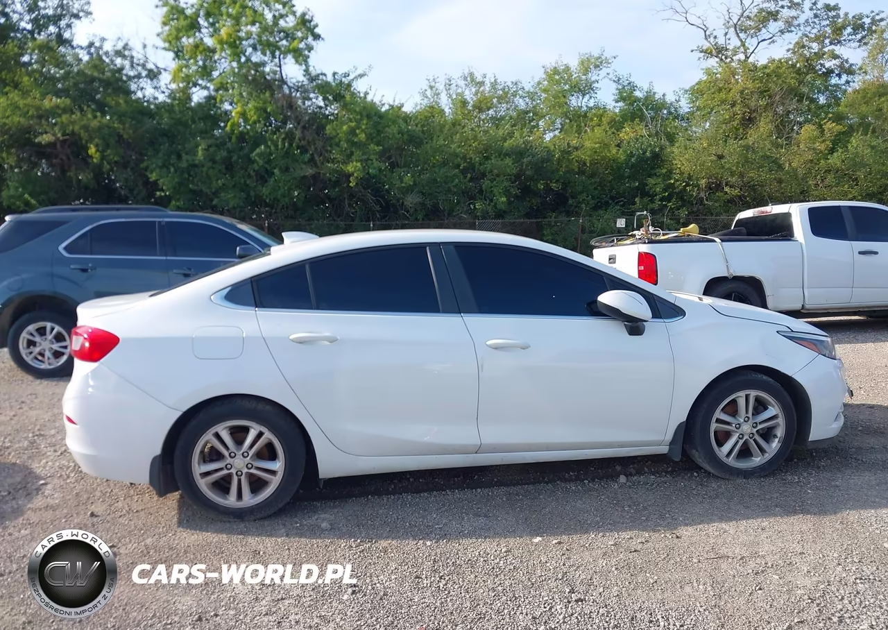 2017 Chevrolet Cruze Lt Auto VIN:1G1BE5SM8H7146536 - 13