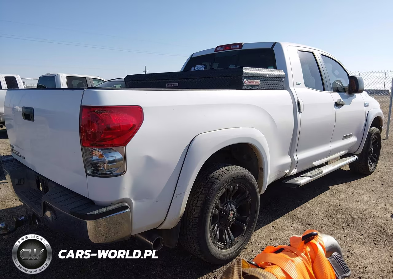 2007 Toyota Tundra Sr5 V8 VIN:5TFRV54157X013725 - 4