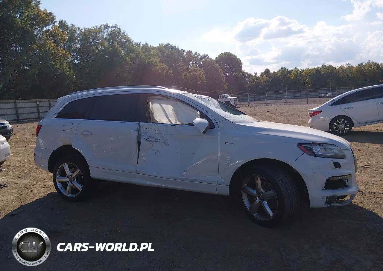 2014 Audi Q7 3.0T S Line Prestige VIN:WA1DGAFEXED001110 - 13