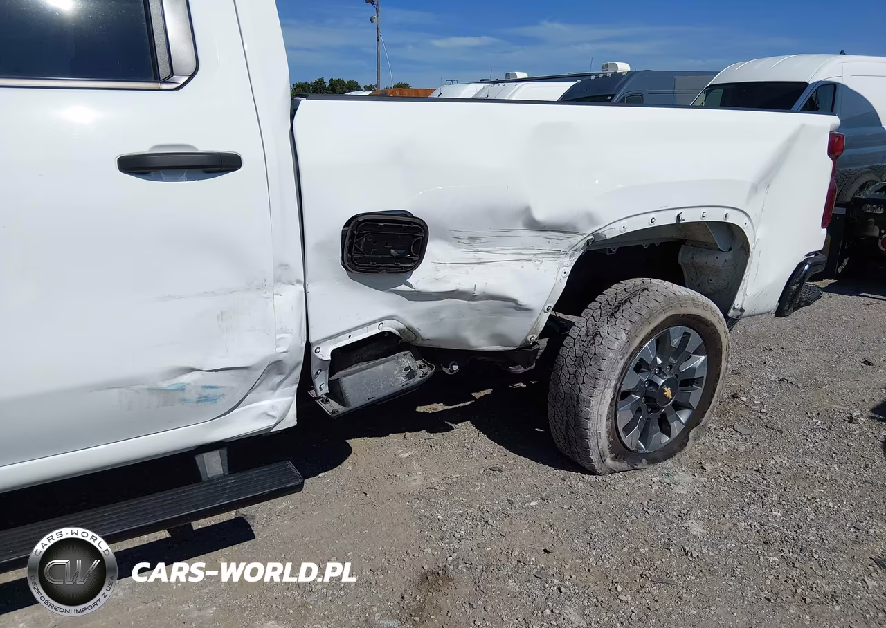 2025 Chevrolet Silverado 2500Hd Custom VIN:1GC4KME76SF267152 - 11