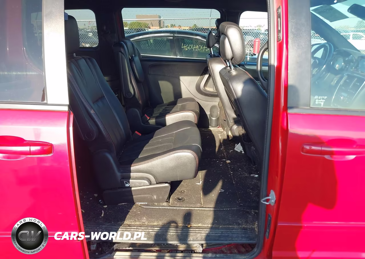 2015 Dodge Grand Caravan R-T VIN:2C4RDGEG0FR631565 - 8