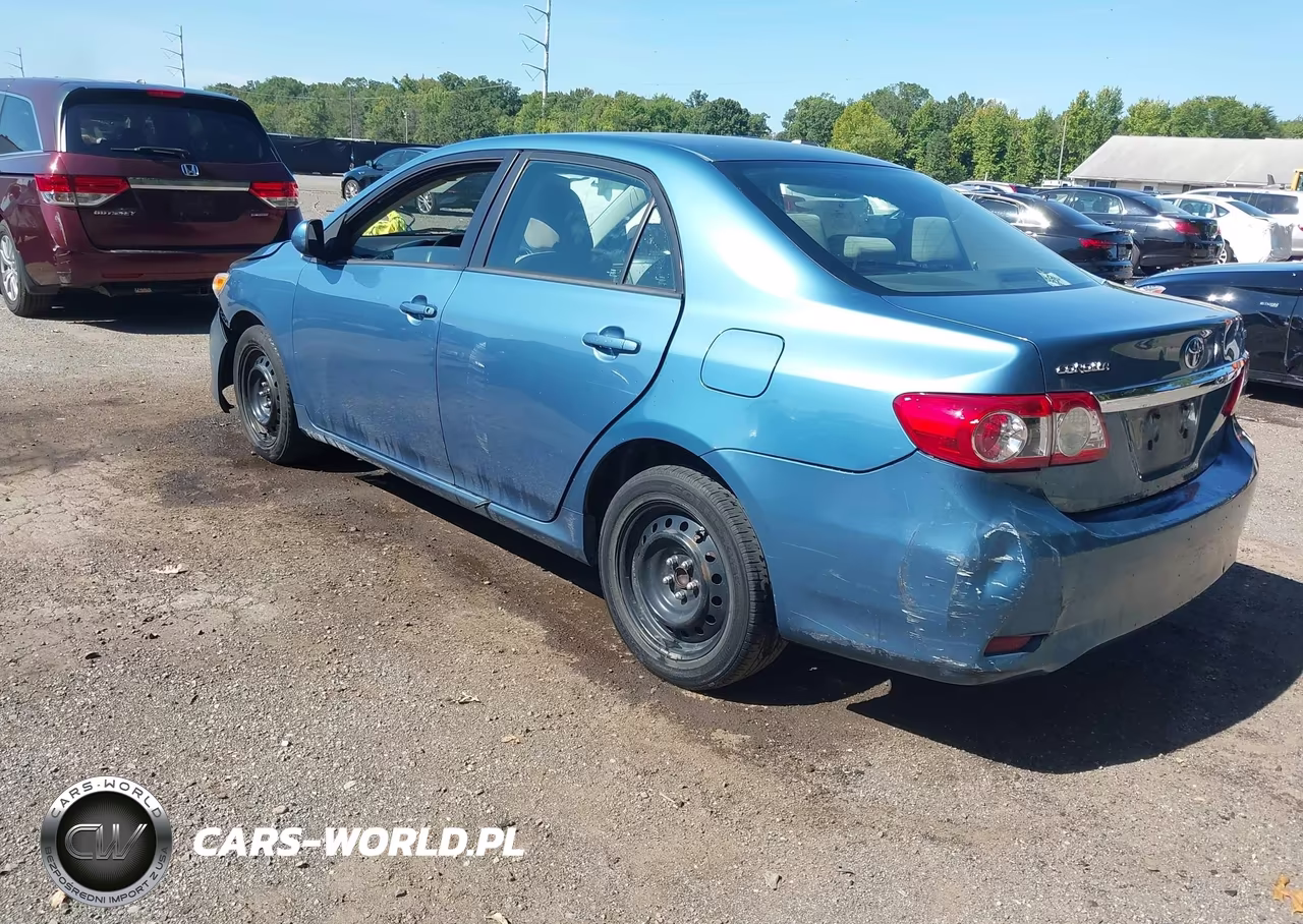2012 Toyota Corolla Le VIN:5YFBU4EE0CP072741 - 3