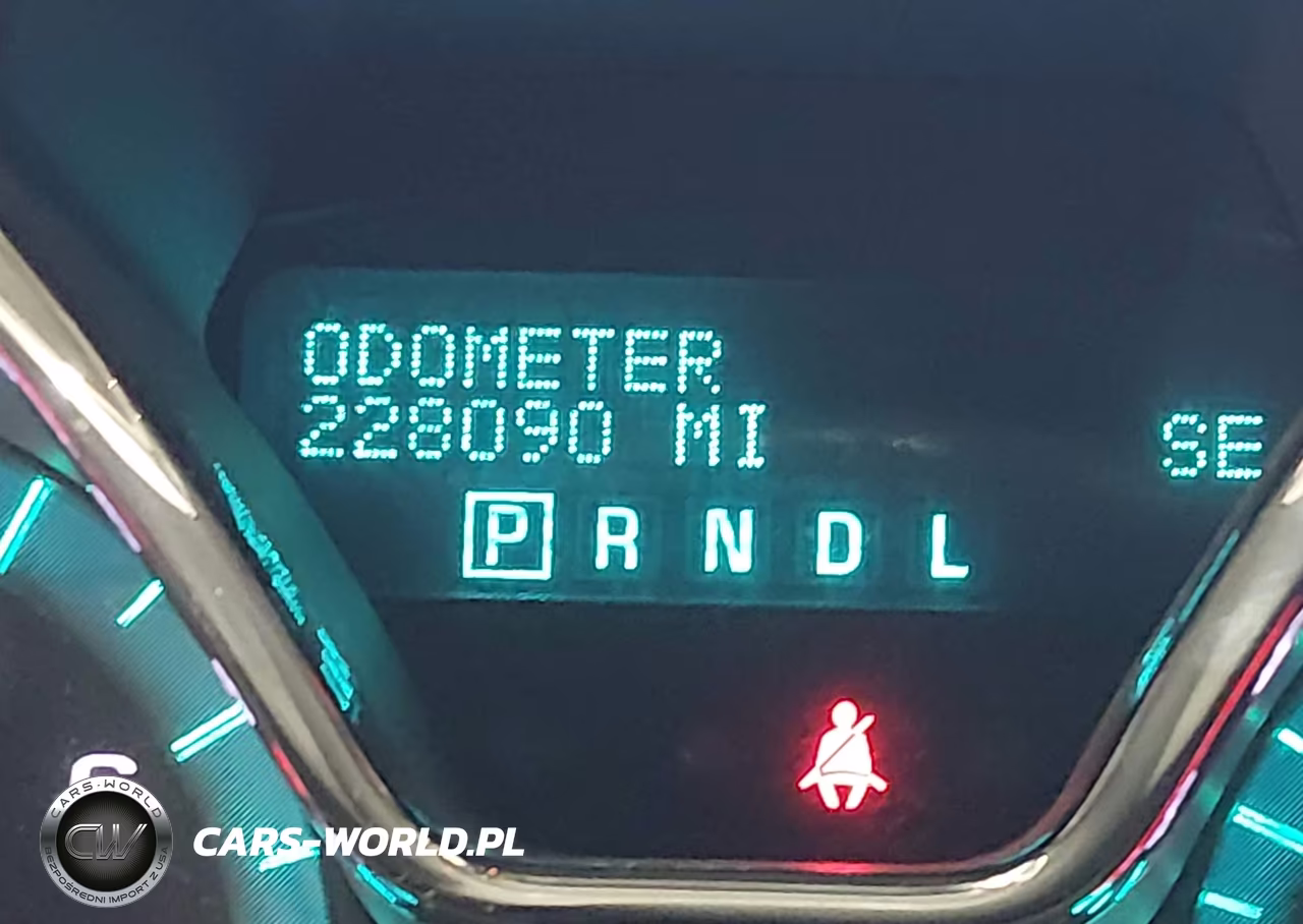 2013 Chevrolet Traverse Ls VIN:1GNKRFED8DJ111271 - 16