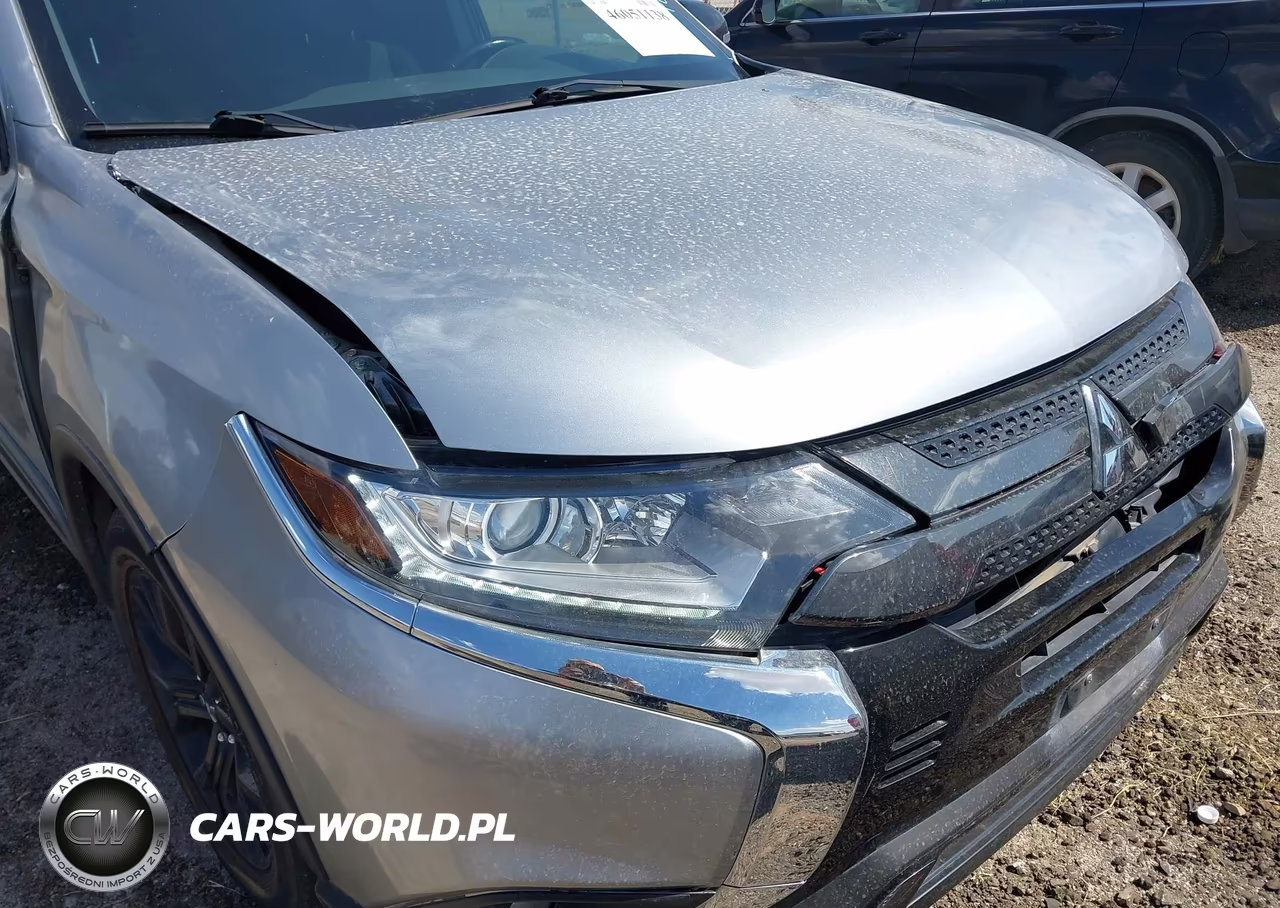 2018 Mitsubishi Outlander Le VIN:JA4AD3A37JZ060156 - 17